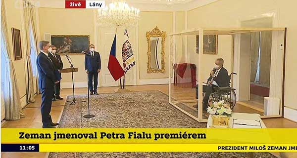 نحوه حضور رئیس‌جمهور چک در یک مراسم رسمی